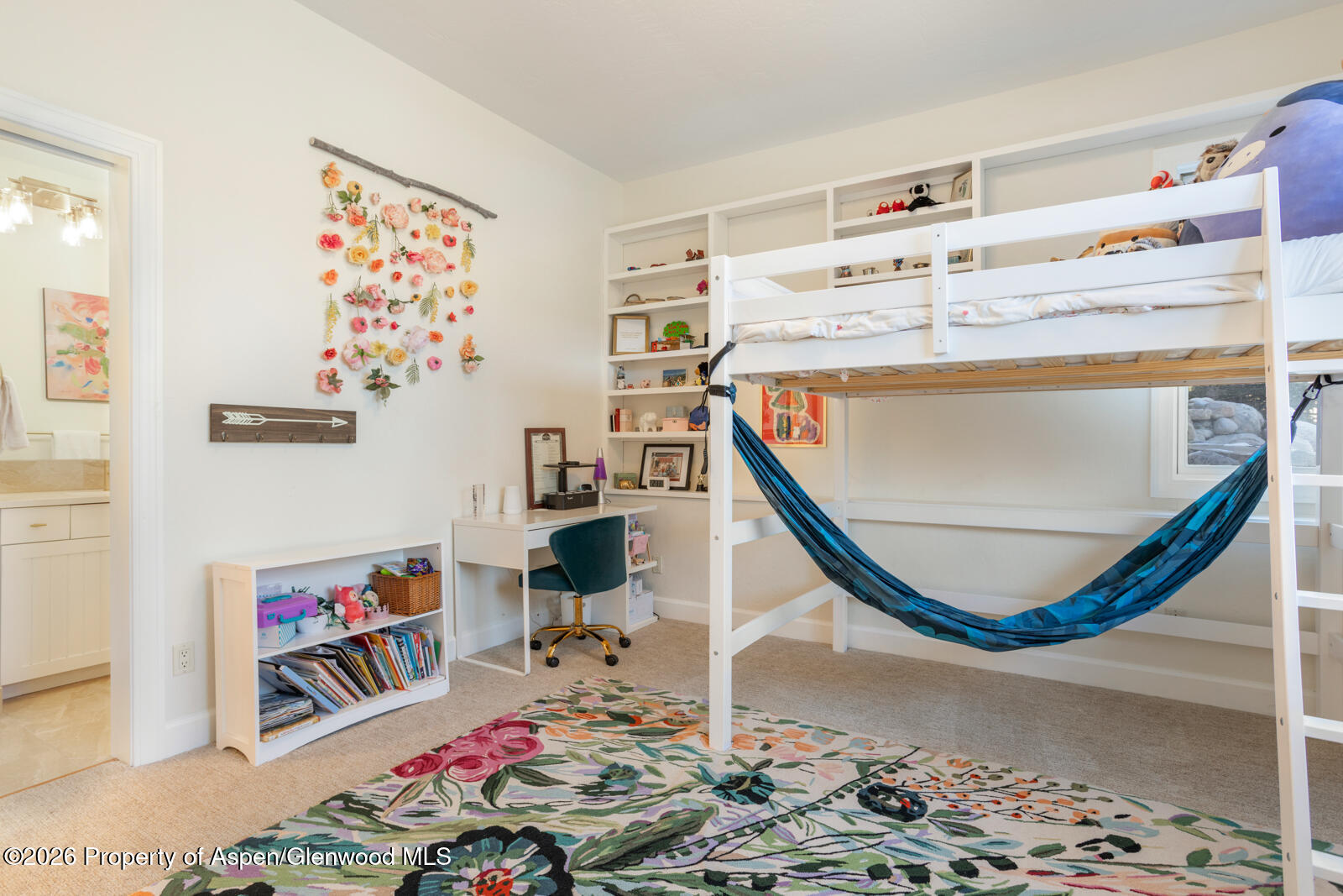 36 Pinnacle Point Edwards, CO 81632 - Photo 36 of 43 a storage room with washer and dryer