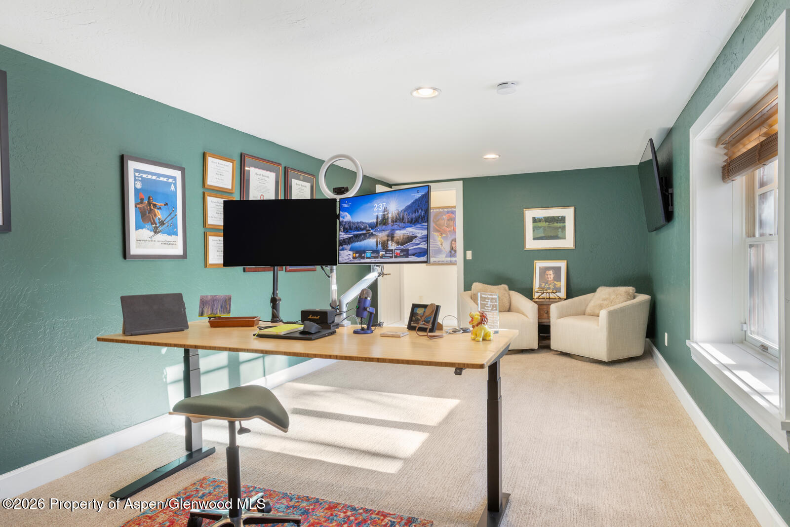 36 Pinnacle Point Edwards, CO 81632 - Photo 39 of 43 a workstation with a desk chair and a couch