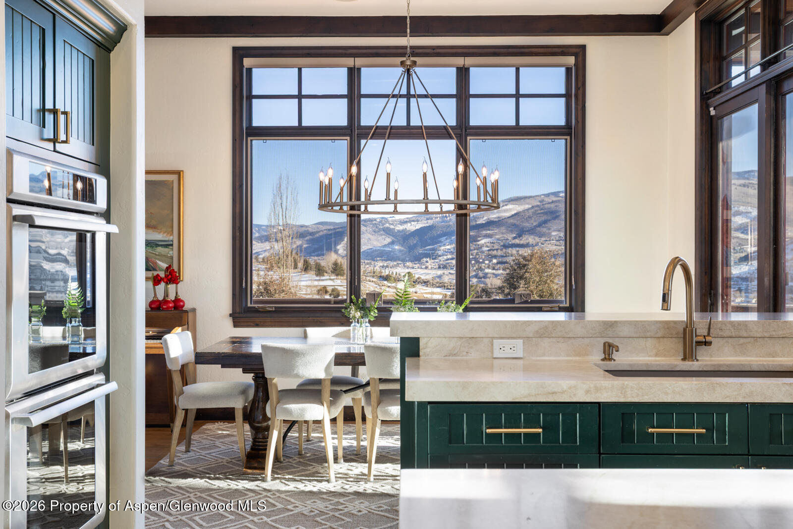 36 Pinnacle Point Edwards, CO 81632 - Photo 8 of 43 a living room filled with furniture