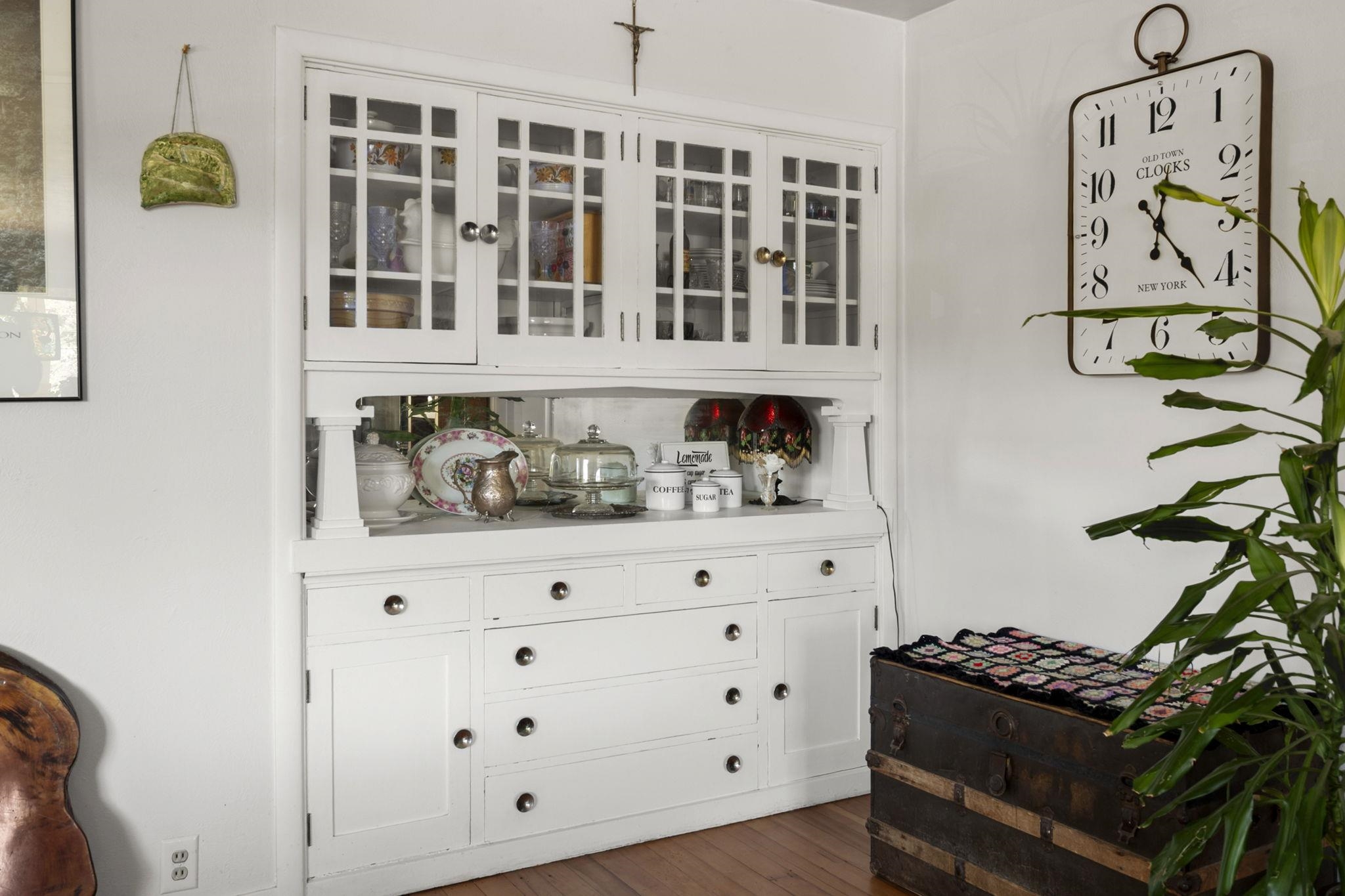 213 Main Street San Andreas, CA 95249 - Photo 15 of 53 a kitchen with a cabinets and a stove