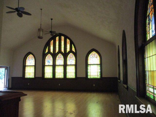 413 Logan Street Emden, IL 62635 - Photo 6 of 50