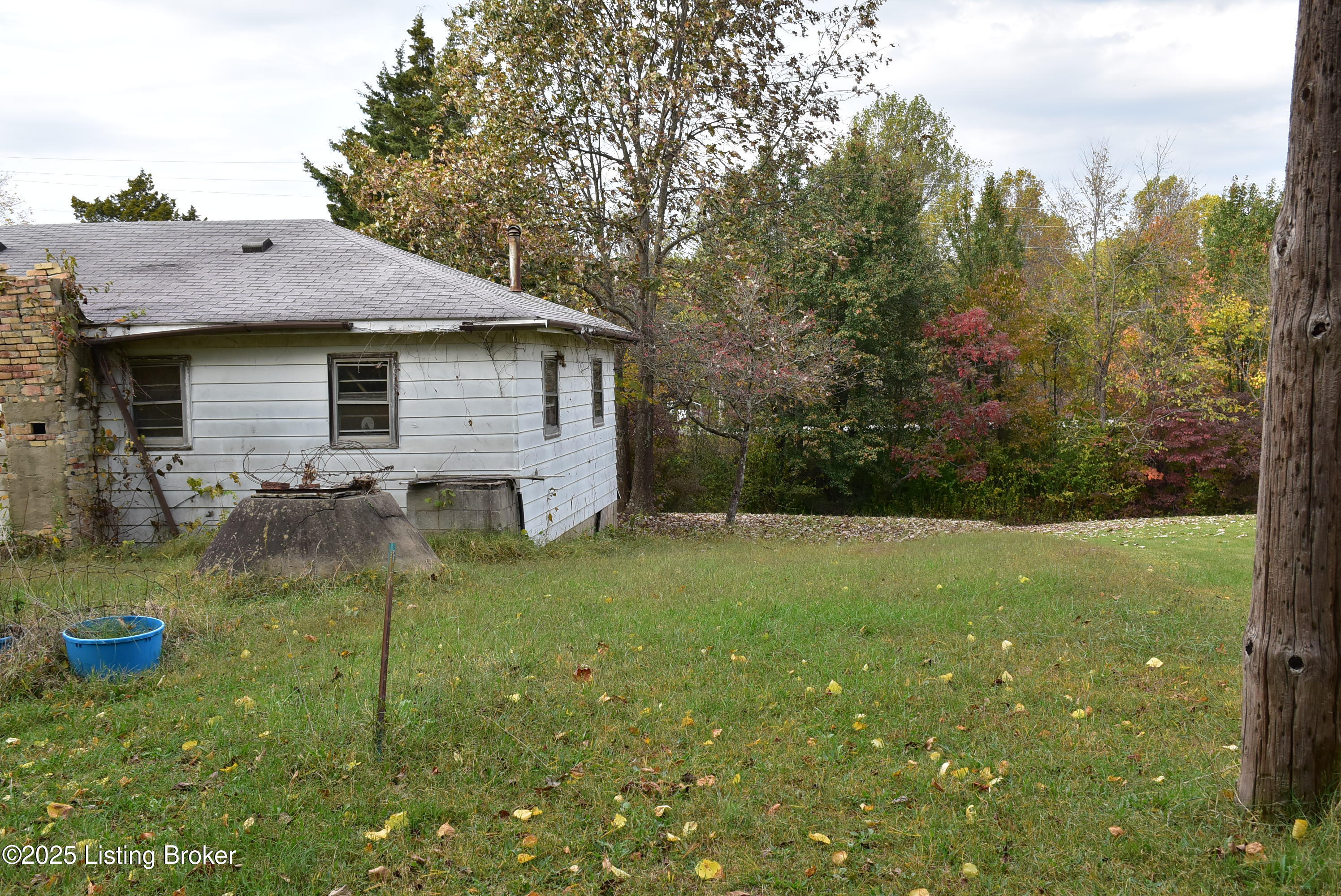 6039 Battle Training Road Elizabethtown, KY 42701 - Photo 4 of 5 DSC_0144