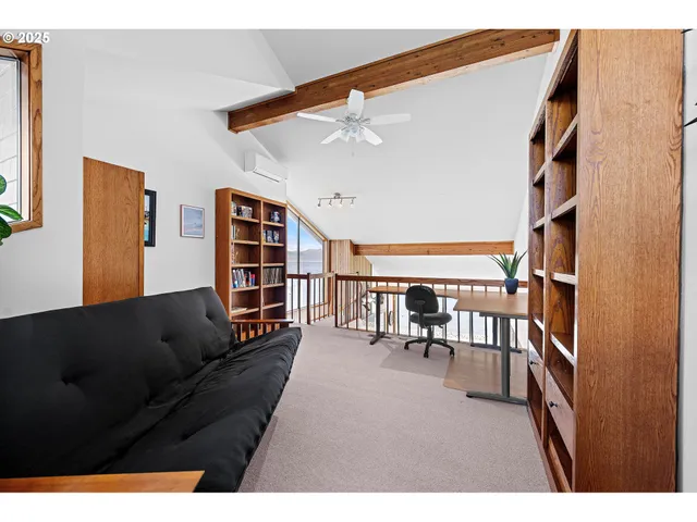 $655,000 | 765 5th Avenue, Unit 5, Hammond, OR 97121