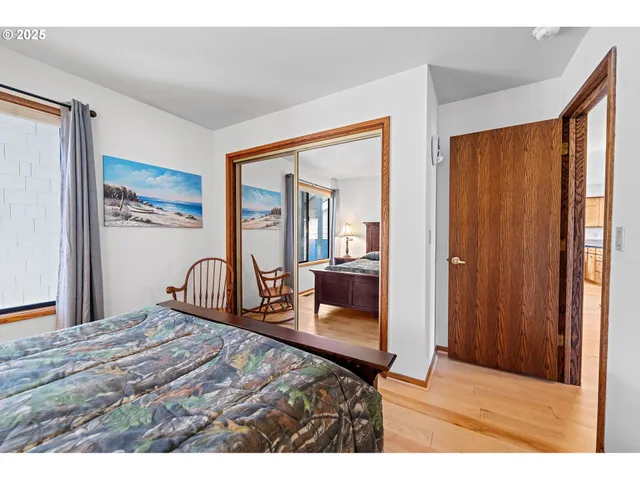 $655,000 | 765 5th Avenue, Unit 5, Hammond, OR 97121