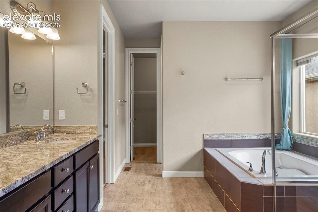 7215 Rim Bluff Lane Colorado Springs, CO 80927 - Photo 18 of 38