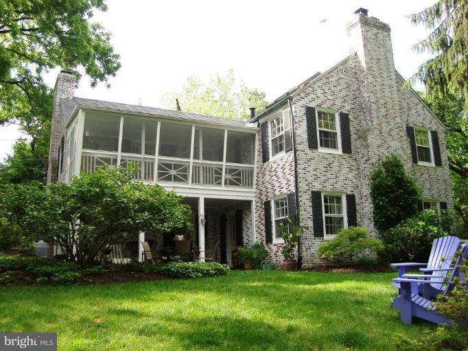 1315 Berwick Road Ruxton, MD 21204 - Photo 1 of 30 Exterior (Main)