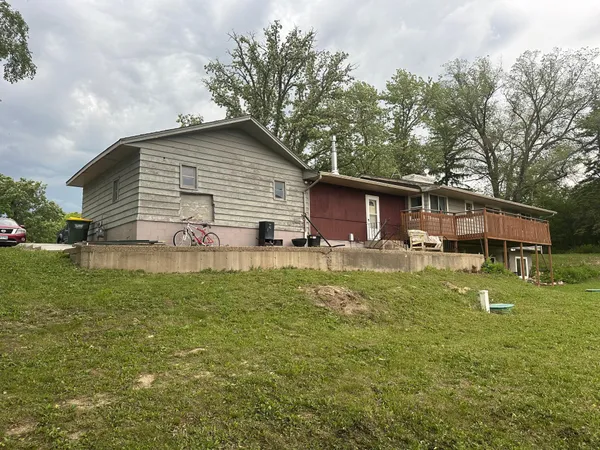 $988 | 6445 132nd Avenue Northeast, Unit 2, Spicer, MN 56288