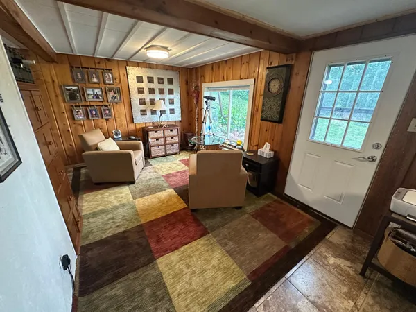 $988 | 6445 132nd Avenue Northeast, Unit 2, Spicer, MN 56288