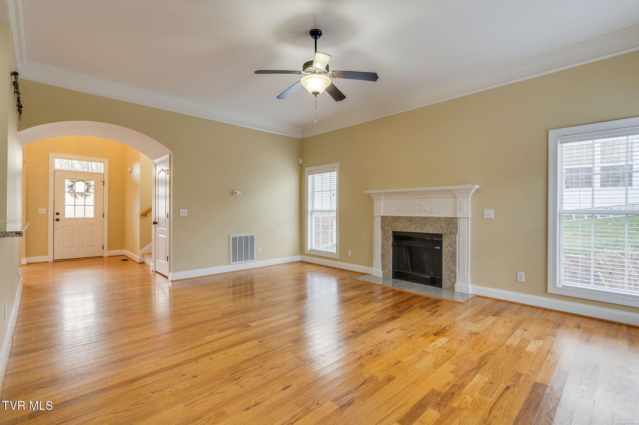 207 Michaels Ridge Boulevard Johnson City, TN 37615 - Photo 14 of 49 007