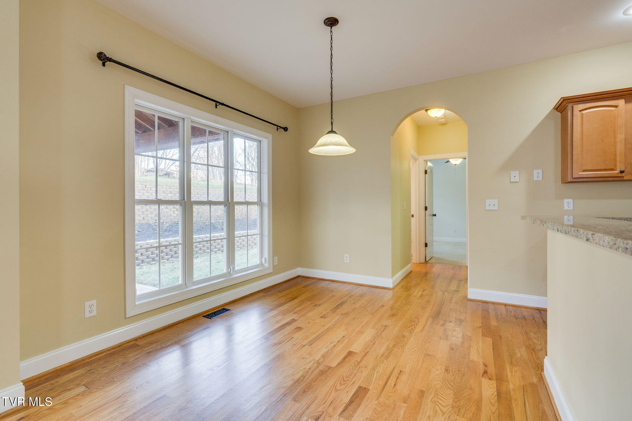 207 Michaels Ridge Boulevard Johnson City, TN 37615 - Photo 16 of 49 009
