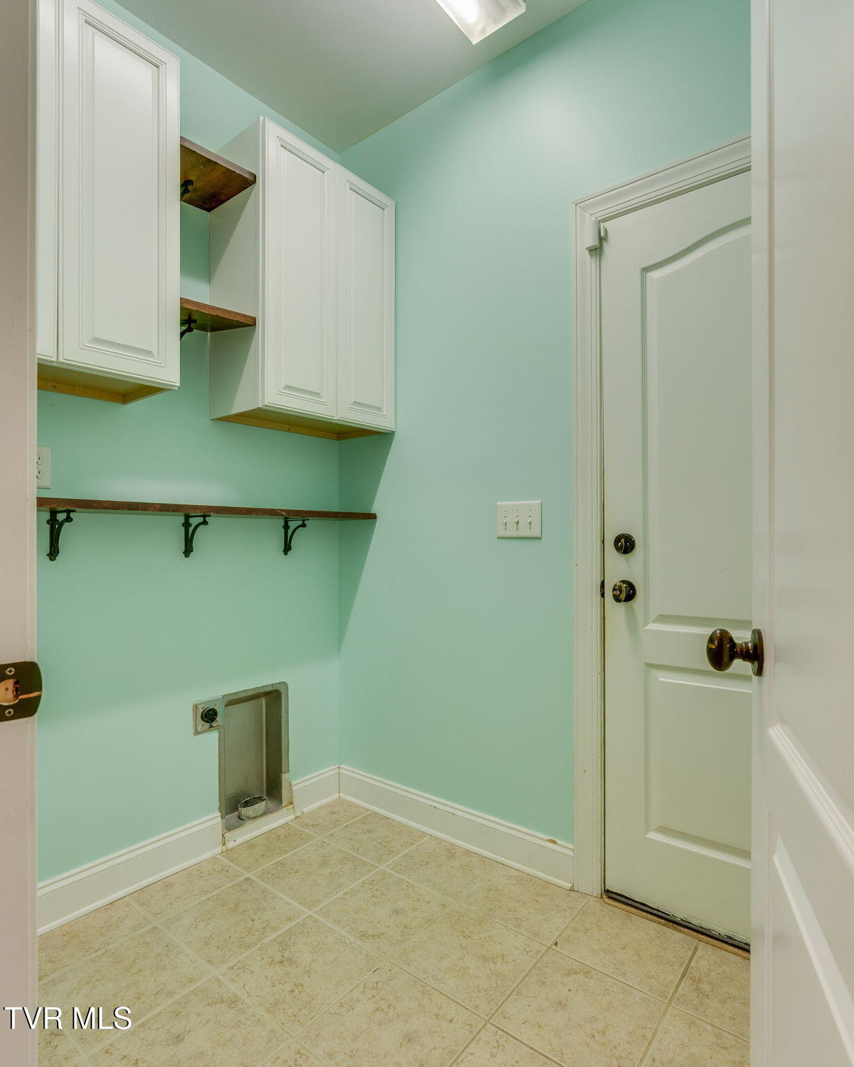 207 Michaels Ridge Boulevard Johnson City, TN 37615 - Photo 40 of 49 033