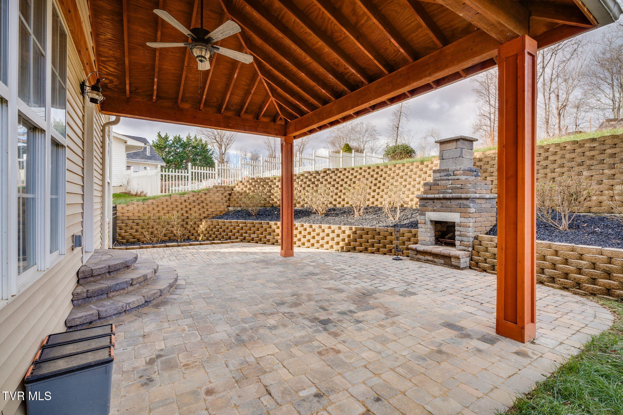 207 Michaels Ridge Boulevard Johnson City, TN 37615 - Photo 42 of 49 038