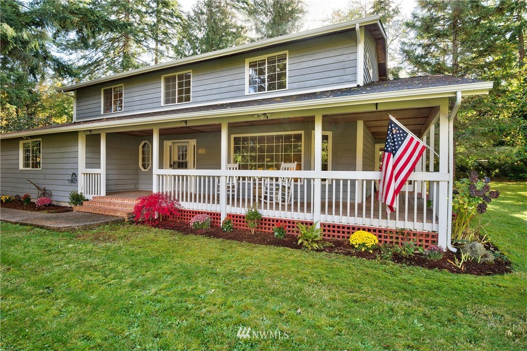 5250 East Collins Road Port Orchard, WA 98366 - Photo 2 of 25 Gallery Image 2