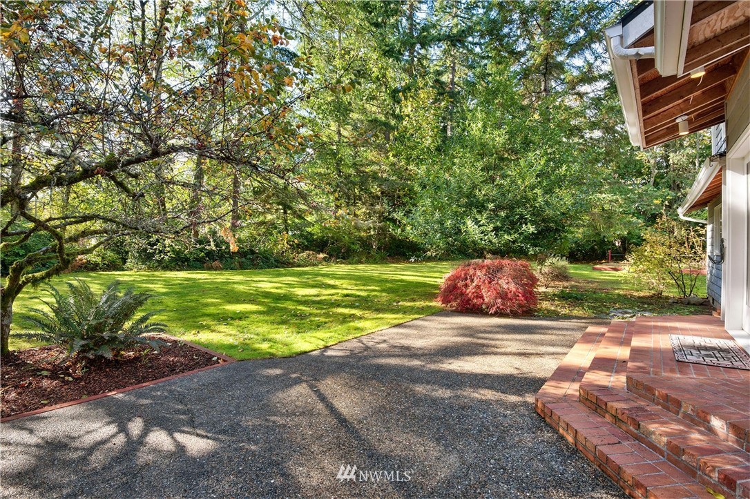 5250 East Collins Road Port Orchard, WA 98366 - Photo 21 of 25 Gallery Image 21
