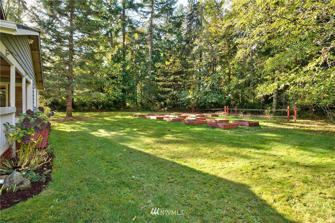 5250 East Collins Road Port Orchard, WA 98366 - Photo 23 of 25 Gallery Image 23