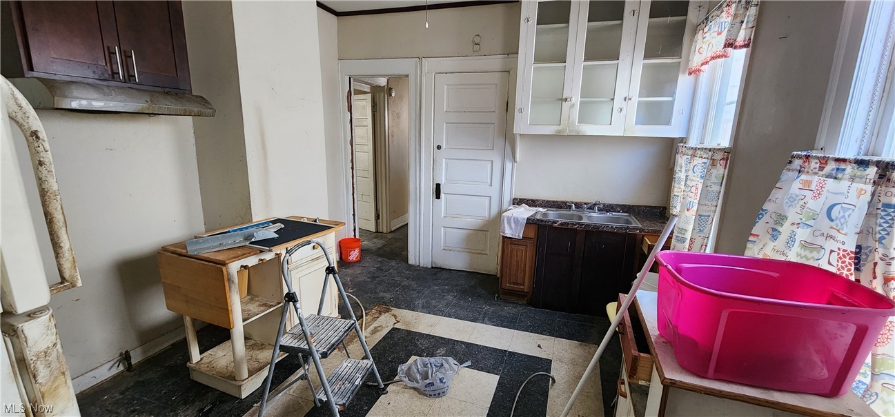 1068 Addison Road Cleveland, OH 44103 - Photo 7 of 26 Gallery Image 7