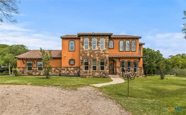 $1,400,000 | 23802 Oscar Road, Spicewood, TX 78669