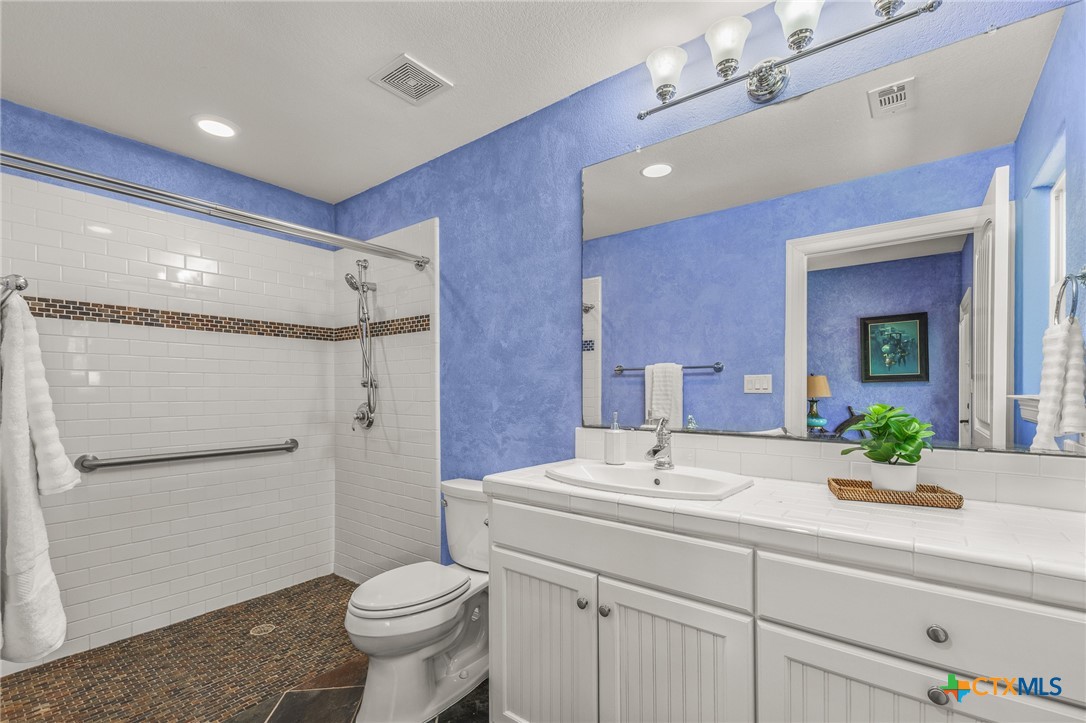 23802 Oscar Road Spicewood, TX 78669 - Photo 26 of 45