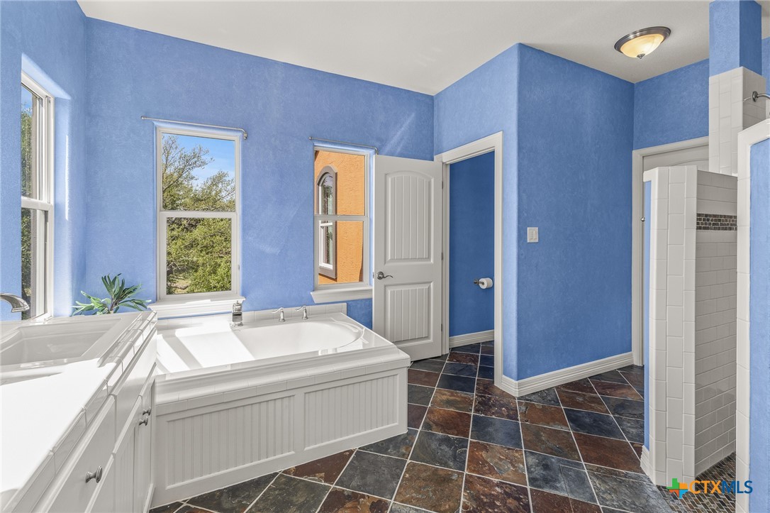 23802 Oscar Road Spicewood, TX 78669 - Photo 39 of 45