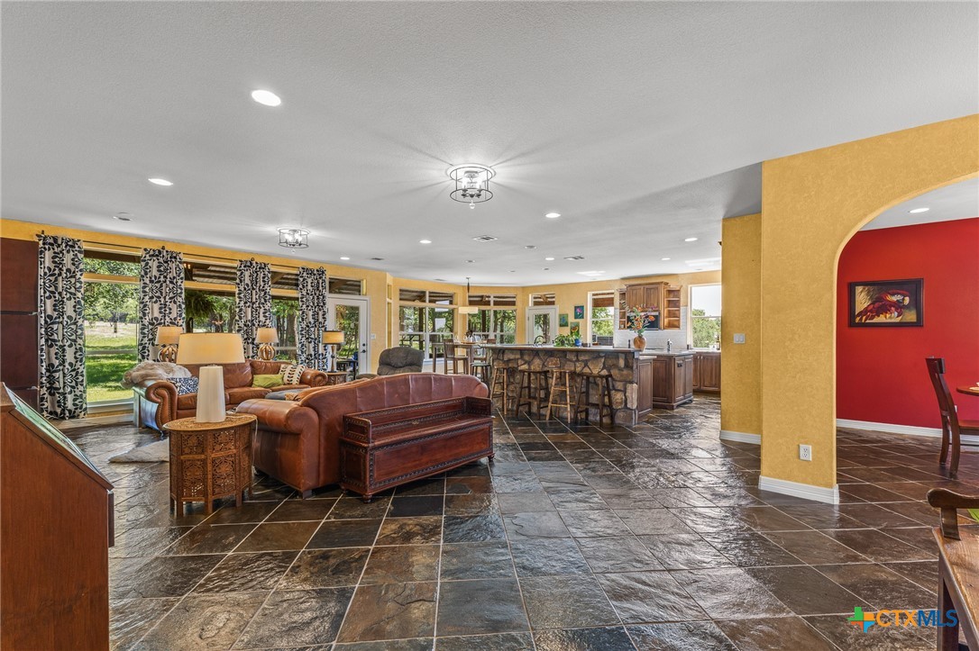 23802 Oscar Road Spicewood, TX 78669 - Photo 10 of 45