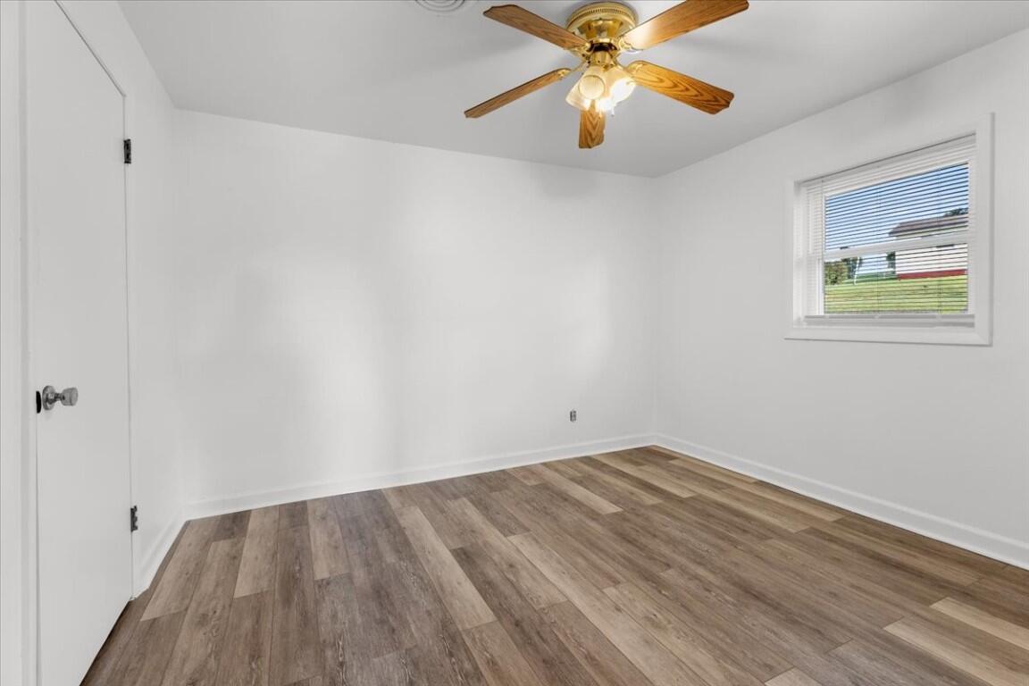 4932 Thornspring Road, Unit 4934 Dublin, VA 24084 - Photo 18 of 30 21-21