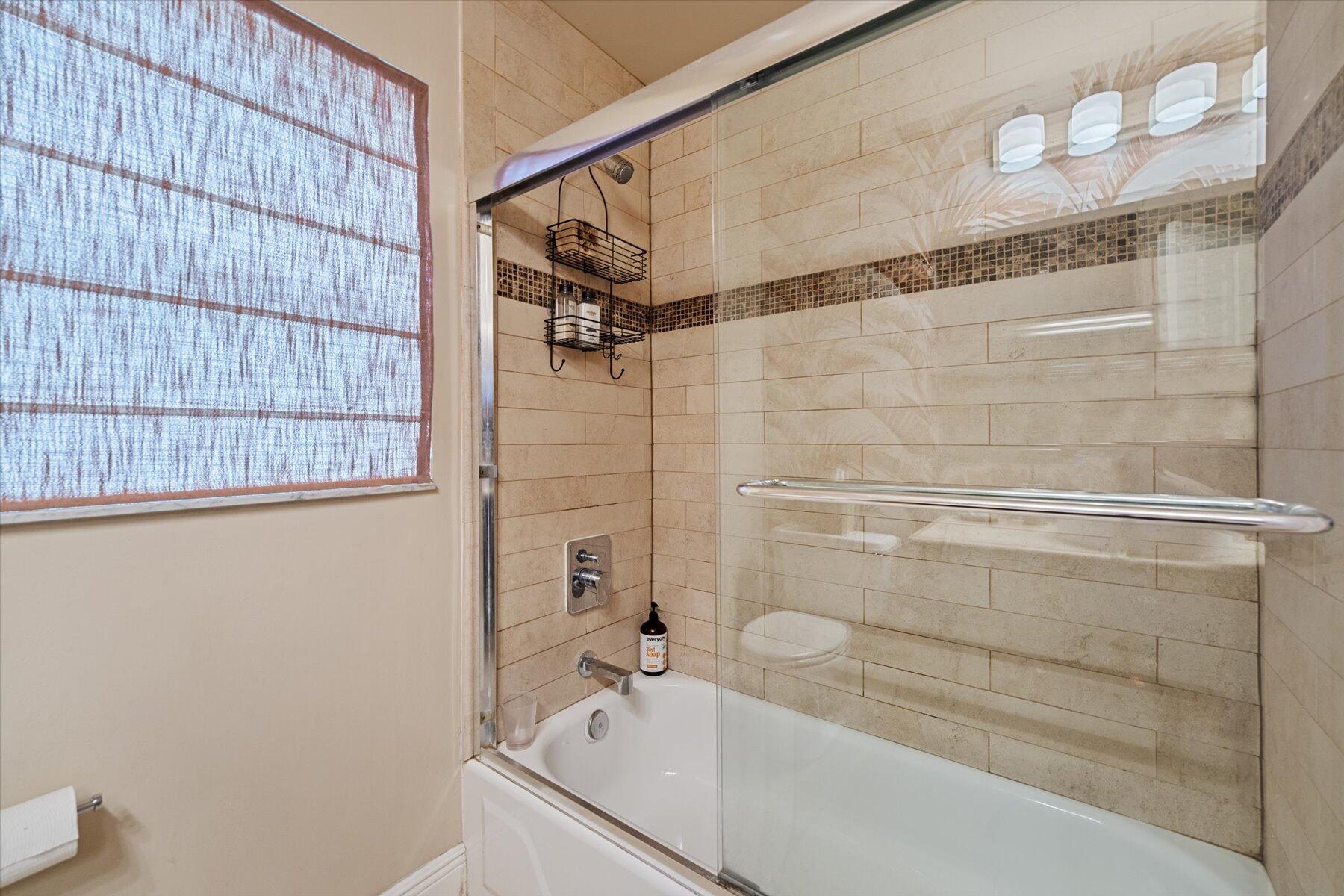 10734 Maple Chase Drive Boca Raton, FL 33498 - Photo 26 of 54 Guest Bathroom