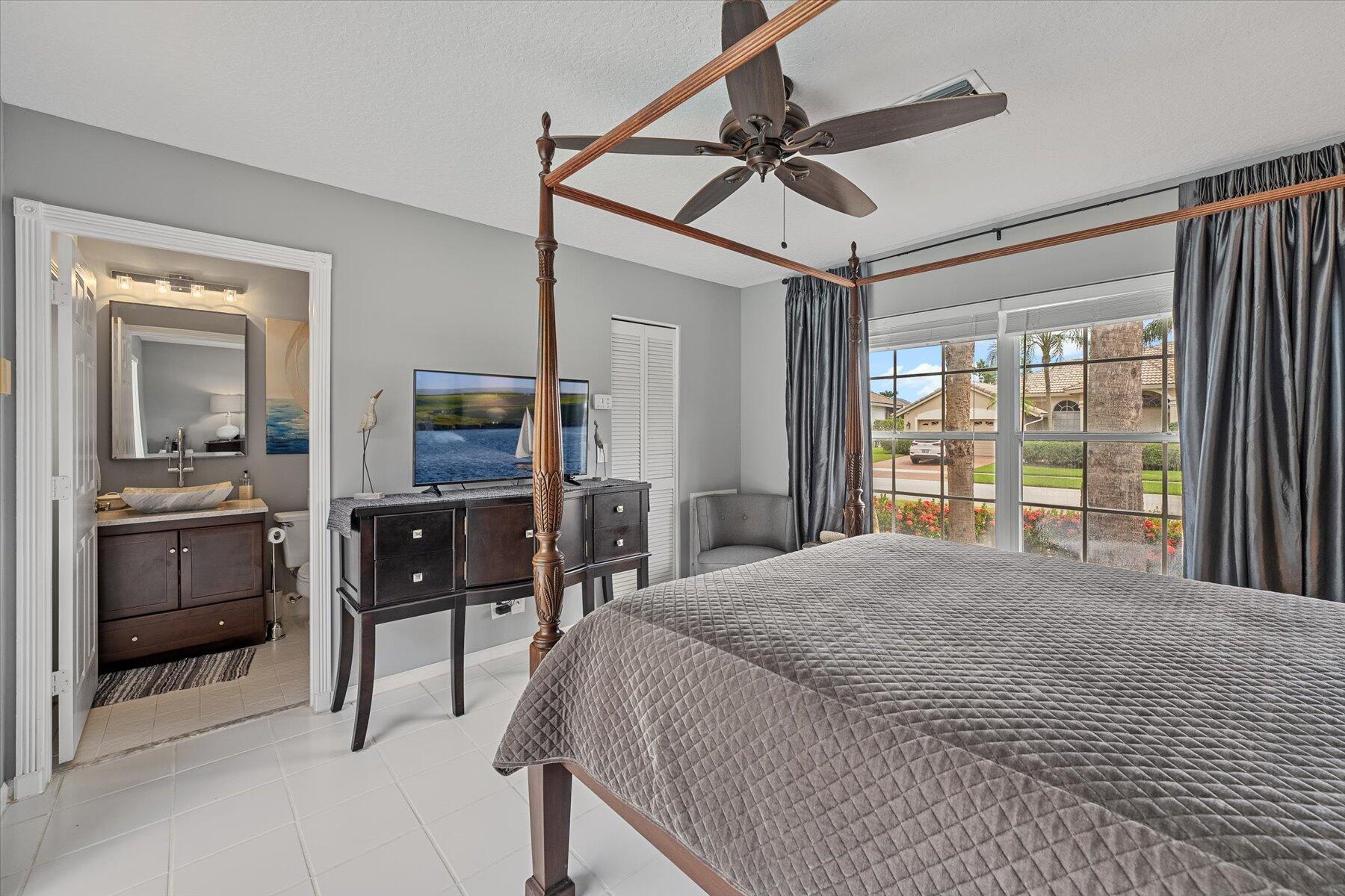 10734 Maple Chase Drive Boca Raton, FL 33498 - Photo 29 of 54 Guest House Bedroom