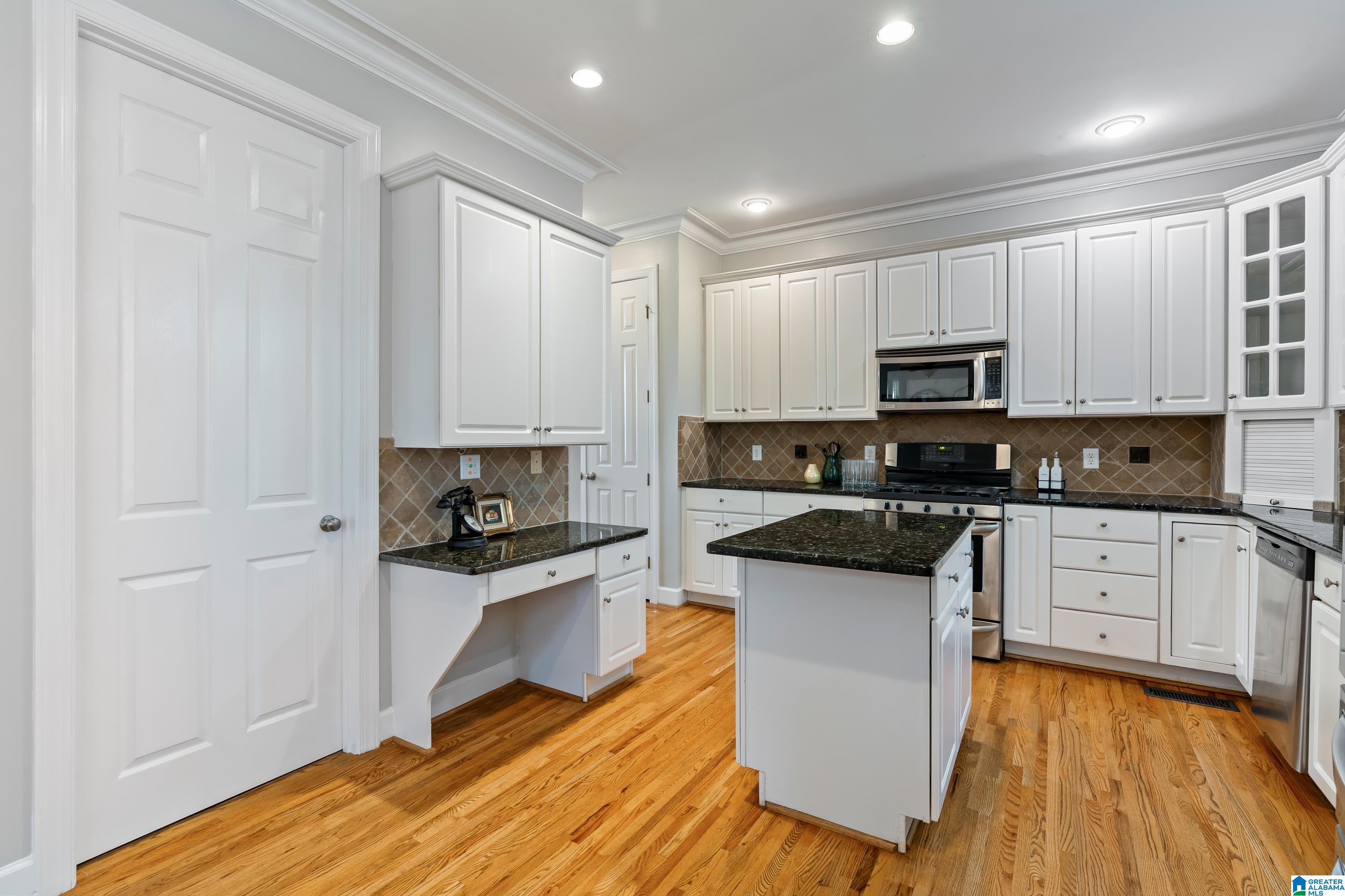 161 Maple Trace Birmingham, AL 35244 - Photo 15 of 60
