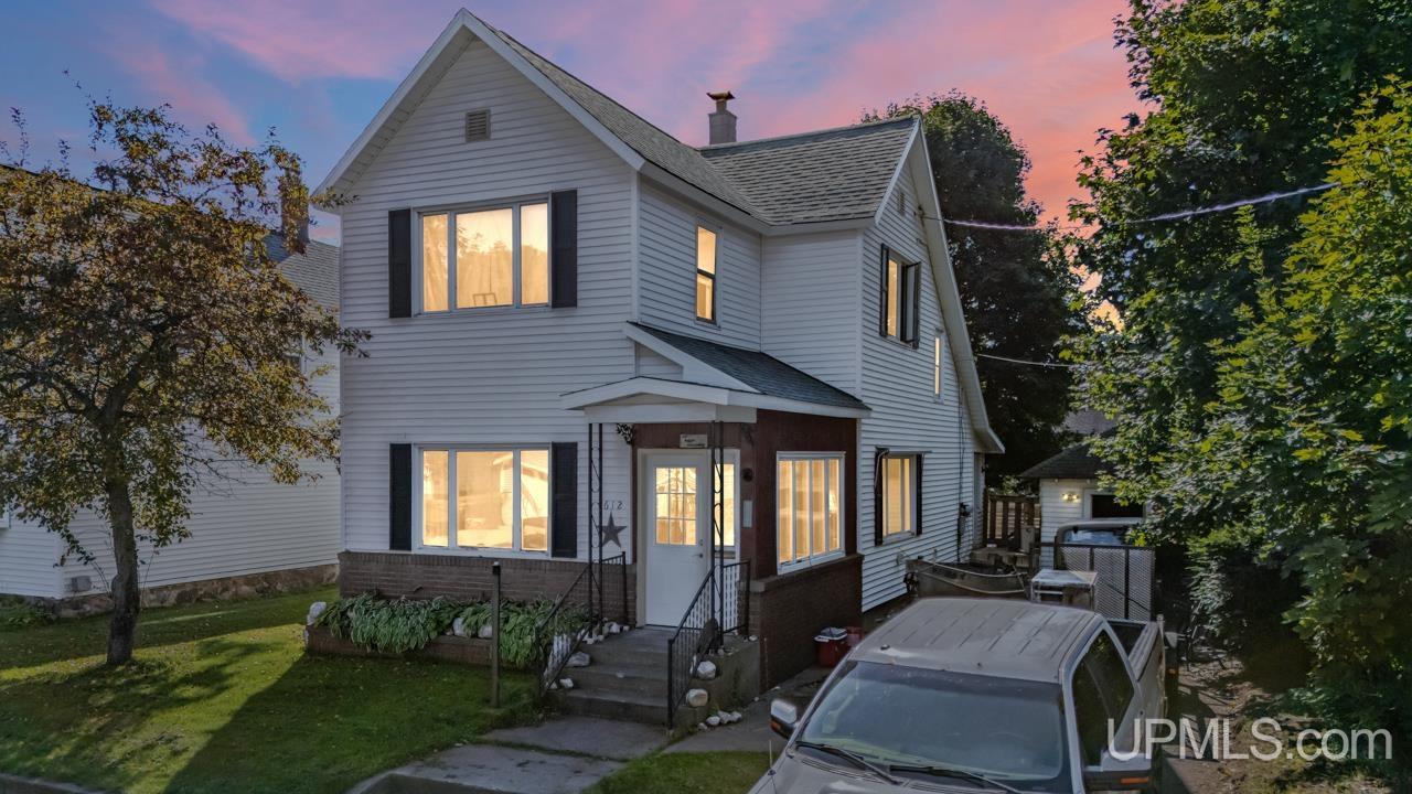 612 Maurice Street Ishpeming, MI 49849 - Photo 3 of 29