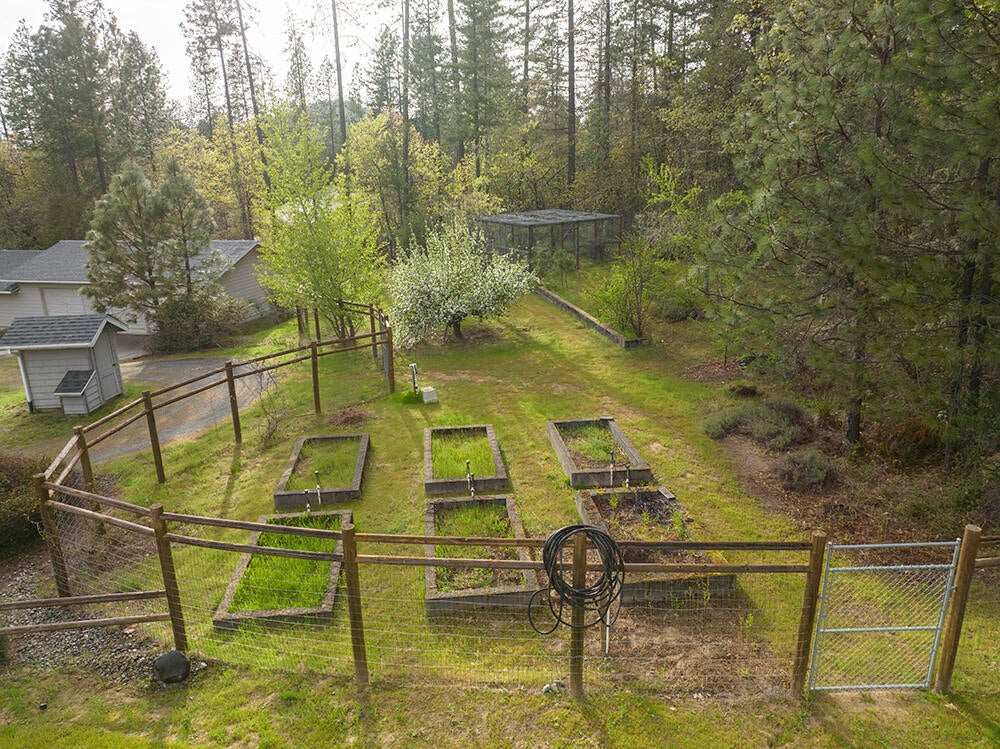 284 Hidden Valley Road Grants Pass, OR 97527 - Photo 45 of 55 45