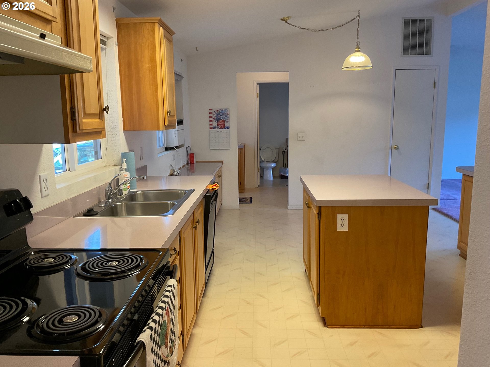 1949 Southeast Palmquist Road, Unit 41 Gresham, OR 97080 - Photo 14 of 47