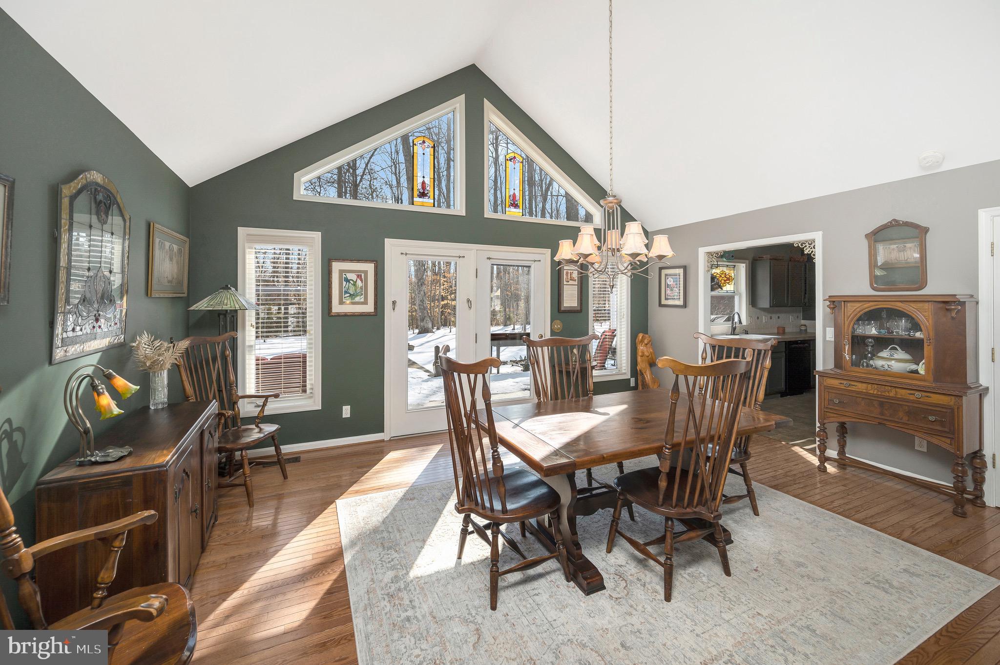 119 Washington Street Locust Grove, VA 22508 - Photo 7 of 45 Dining room with natural light