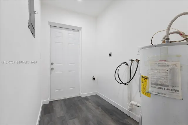 $2,500 | 28 Northwest 34th Terrace, Unit 28, Miami, FL 33127