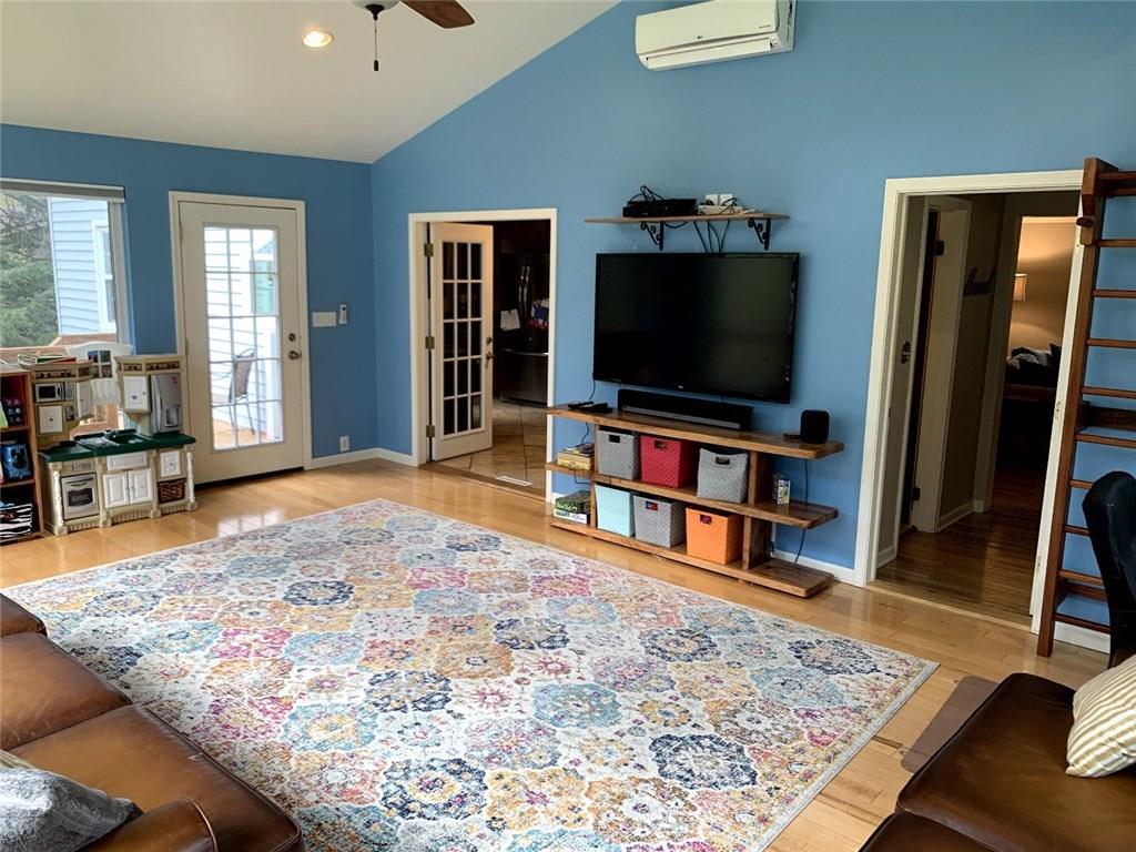 118 Berwyn Road Pittsburgh, PA 15237 - Photo 6 of 24 Gallery Image 6