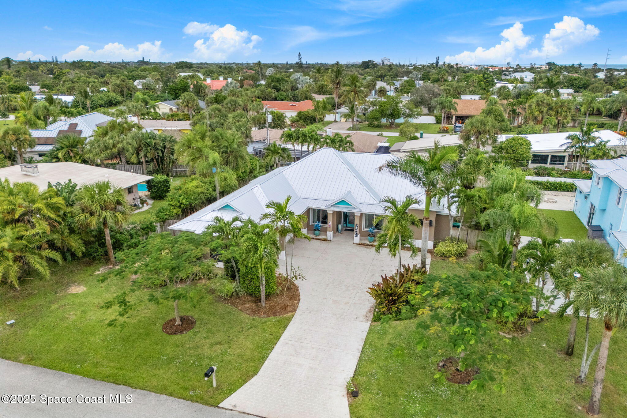 162 Miami Avenue Indialantic, FL 32903 - Photo 38 of 49 a view of a city