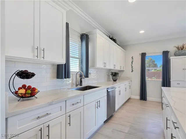 $519,900 | 5471 Lincolnwood Court, Pahrump, NV 89061