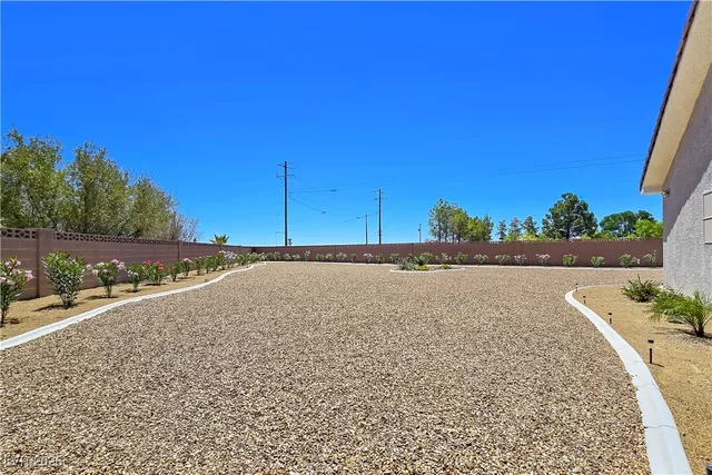 $519,900 | 5471 Lincolnwood Court, Pahrump, NV 89061