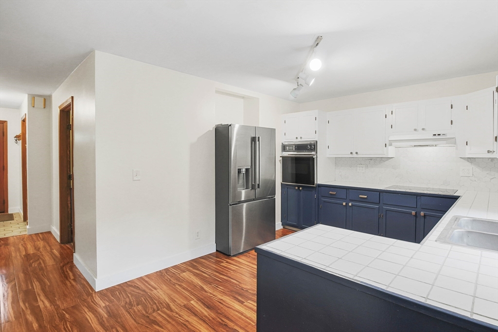 856 North Main Street Orange, MA 01364 - Photo 14 of 33