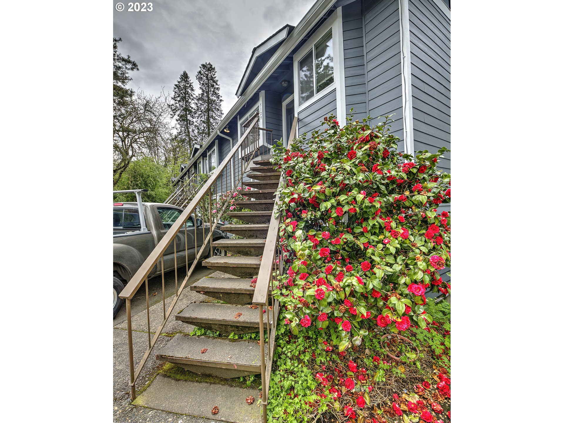 5129 Southwest Oleson Road Portland, OR 97225 - Photo 2 of 47 Gallery Image 2