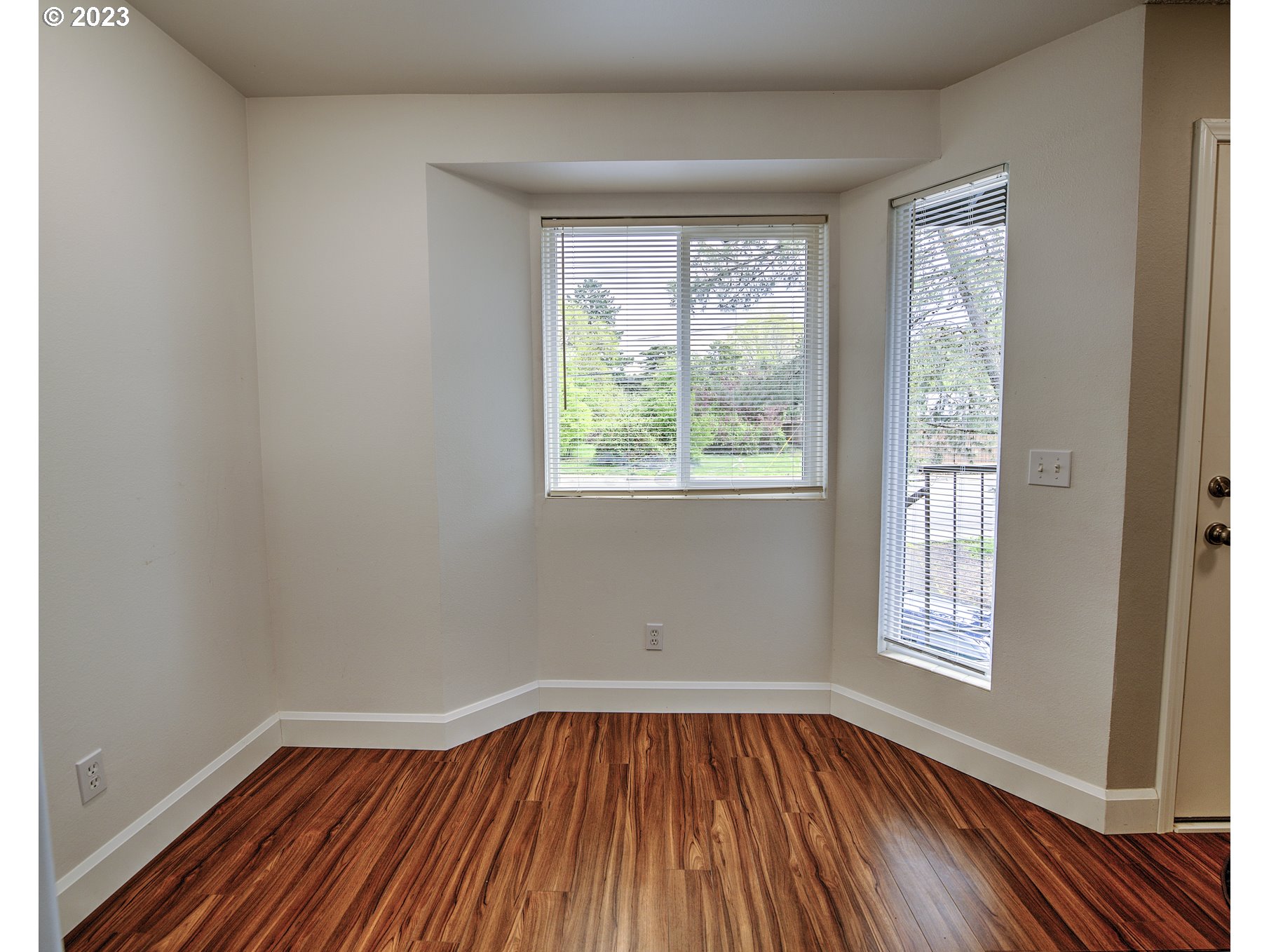 5129 Southwest Oleson Road Portland, OR 97225 - Photo 24 of 47 Breakfast Area