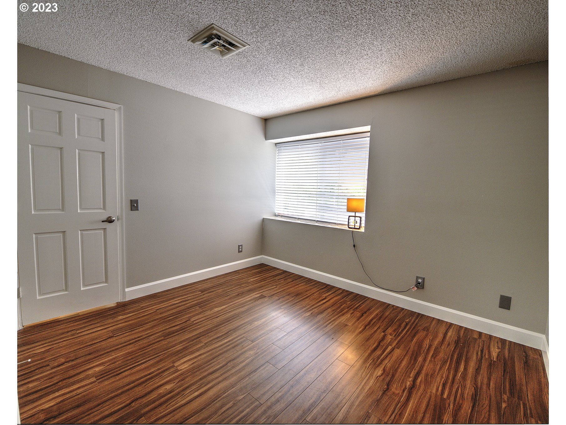 5129 Southwest Oleson Road Portland, OR 97225 - Photo 40 of 47 Gallery Image 40