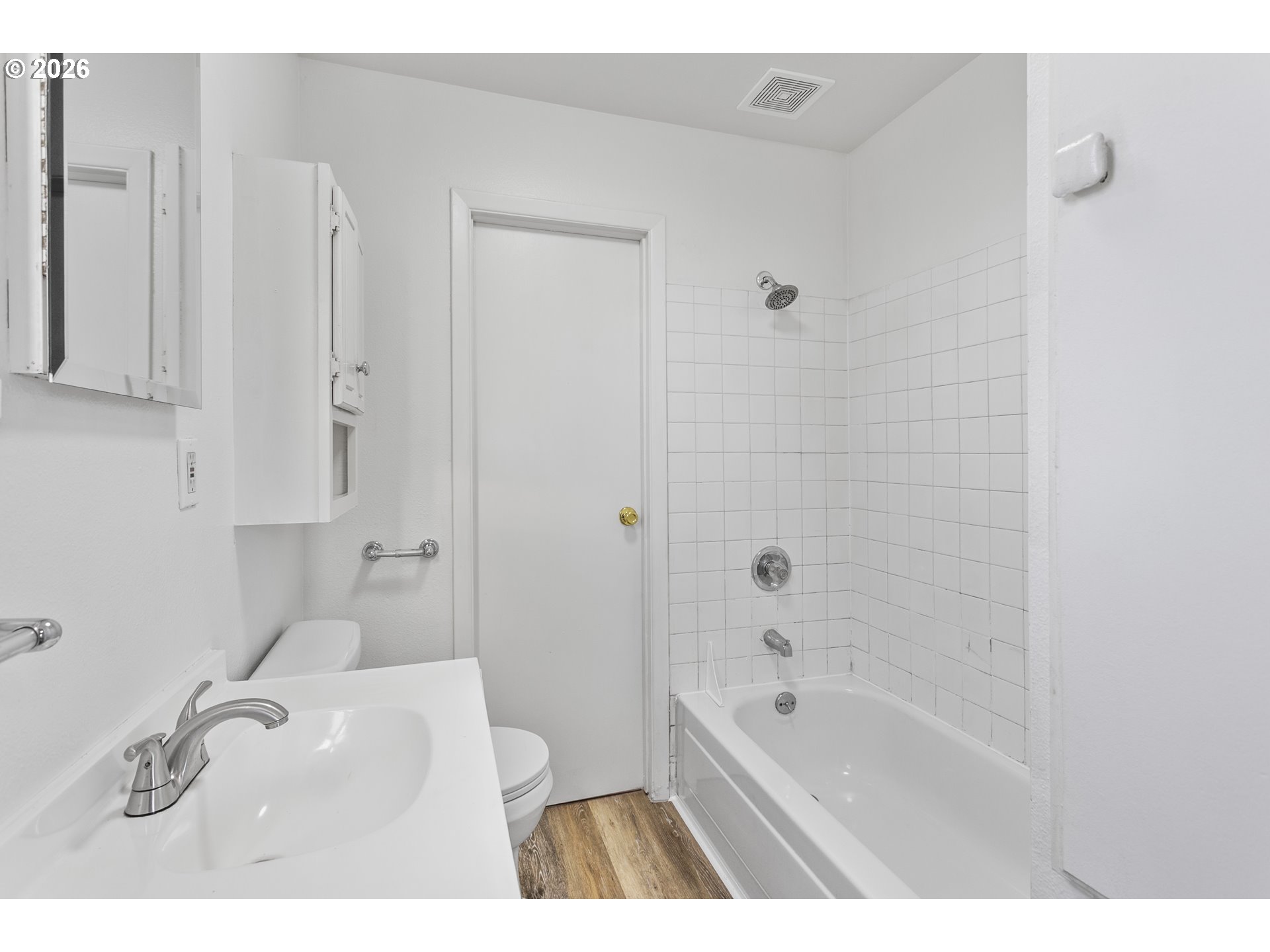 7912 Southeast Harold Street Portland, OR 97206 - Photo 15 of 31