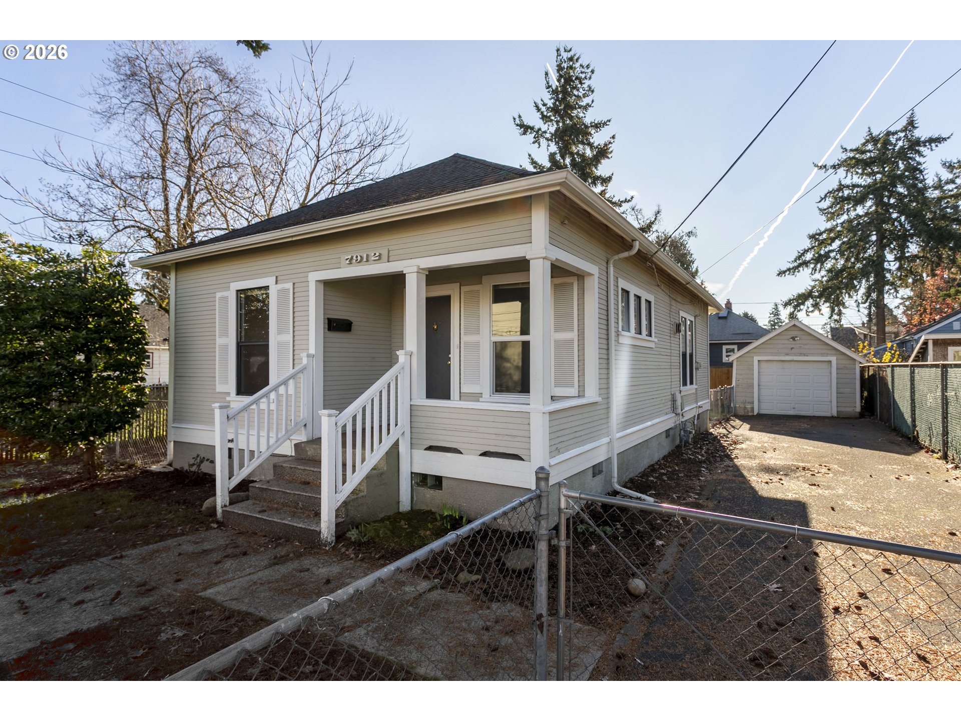 7912 Southeast Harold Street Portland, OR 97206 - Photo 2 of 31
