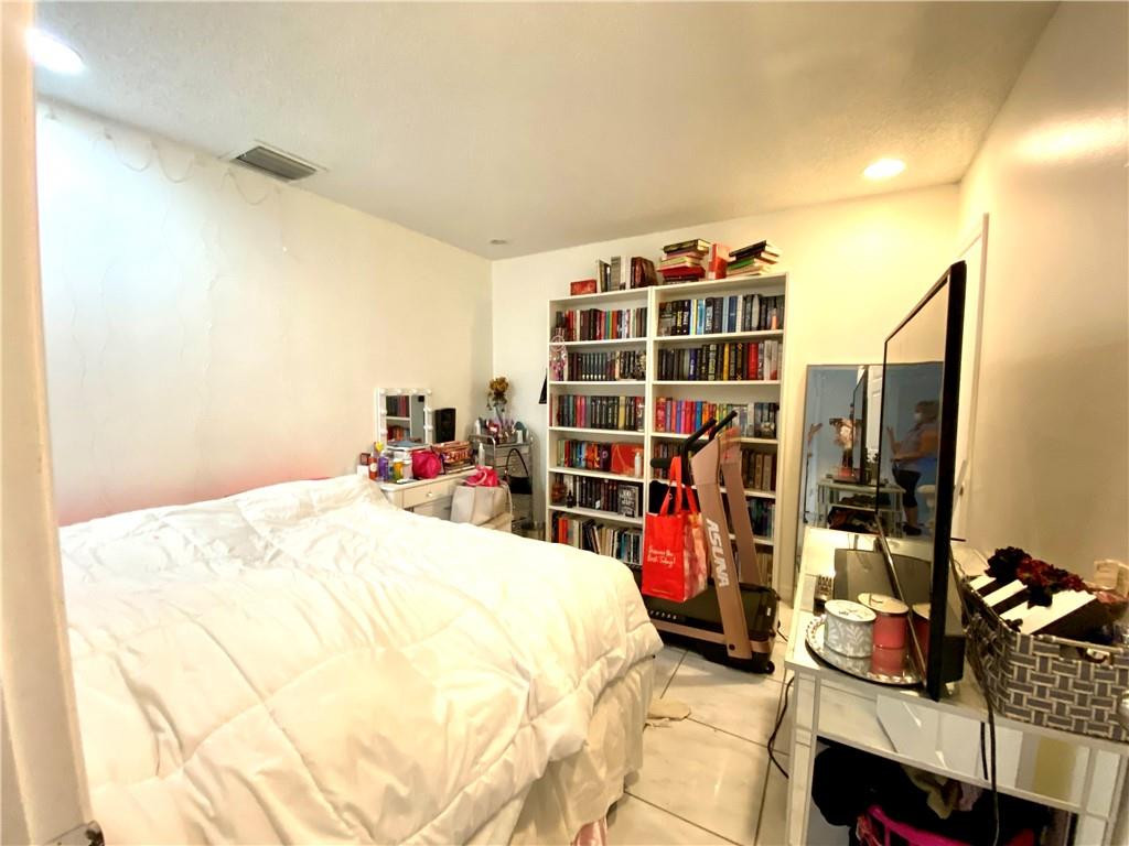 90 Lariat Circle Boca Raton, FL 33487 - Photo 15 of 21 Photo 15