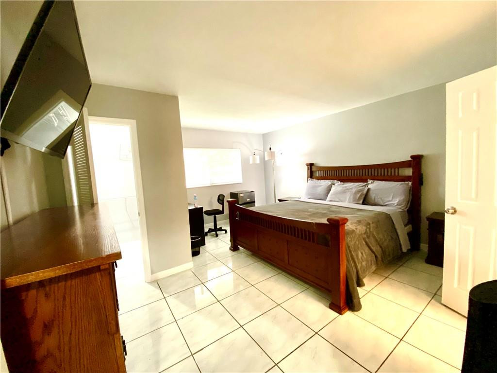 90 Lariat Circle Boca Raton, FL 33487 - Photo 6 of 21 Photo 6