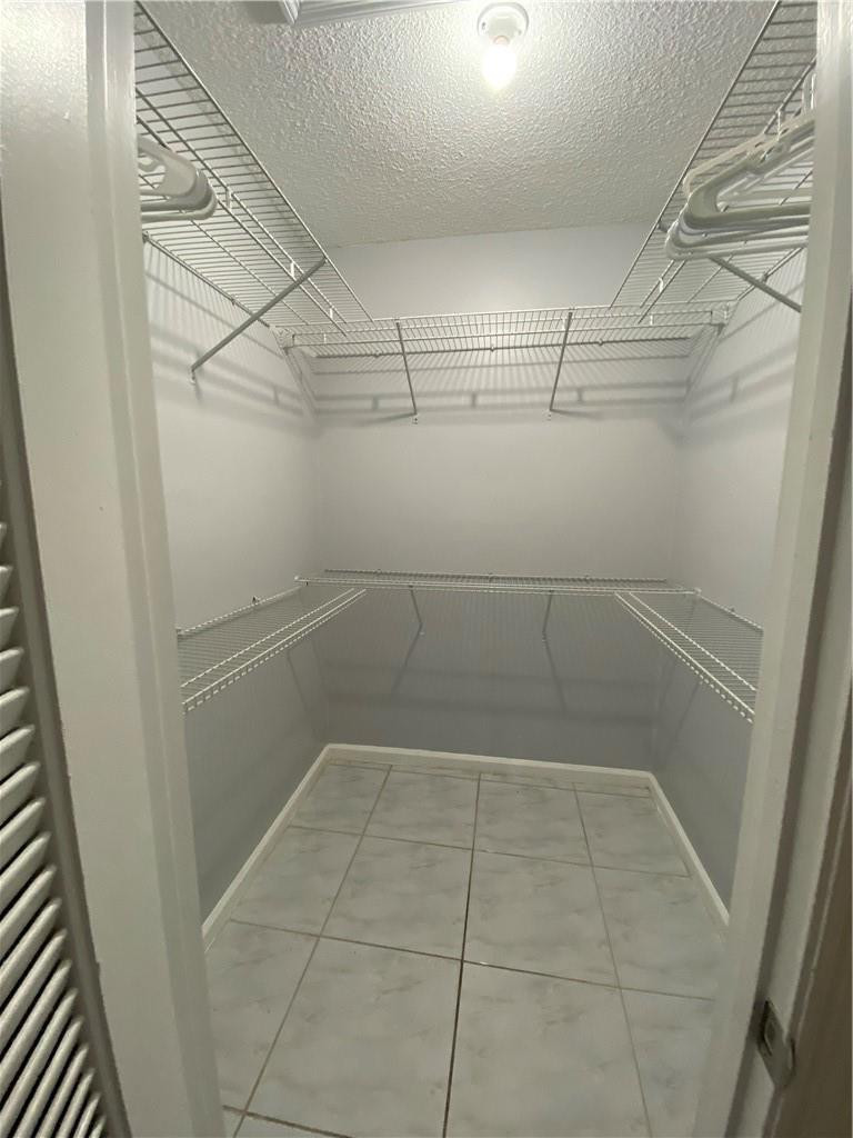 90 Lariat Circle Boca Raton, FL 33487 - Photo 7 of 21 Photo 7