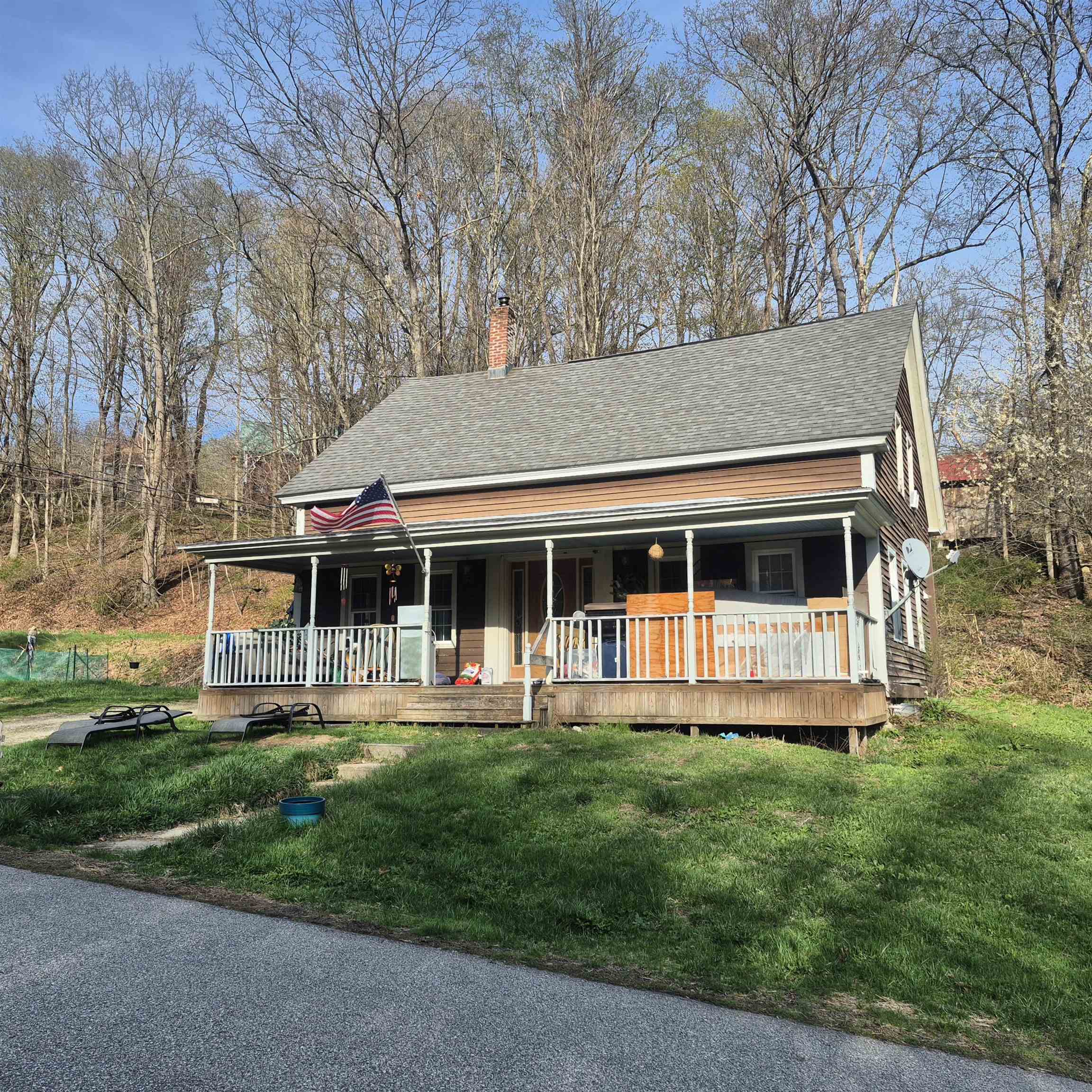 7 Purcell Road Winchester, NH 03470 - Photo 2 of 22