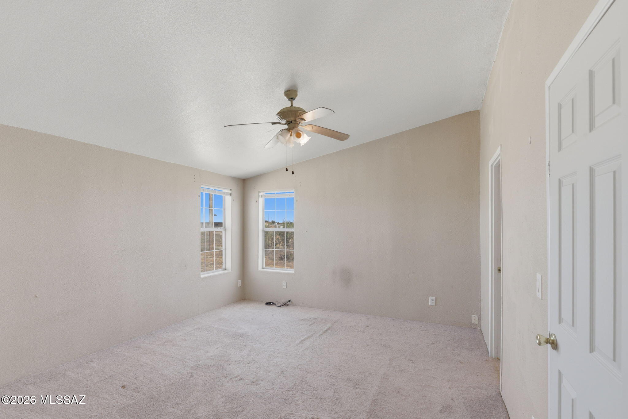 864 North Taylor Road Willcox, AZ 85643 - Photo 12 of 29 Bedroom 1