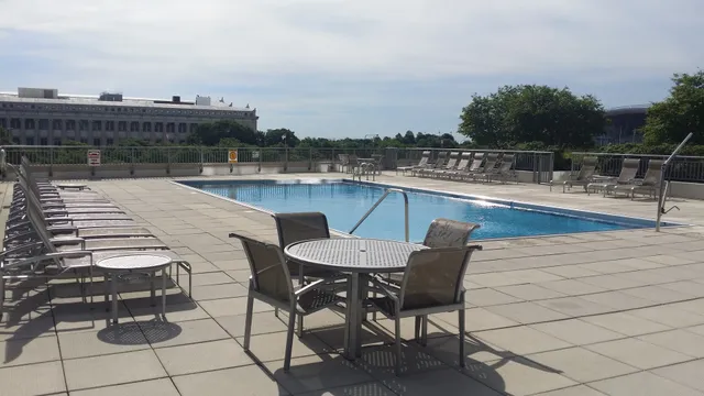 $350,000 | 1235 South Prairie Avenue, Unit 2506, Chicago, IL 60605