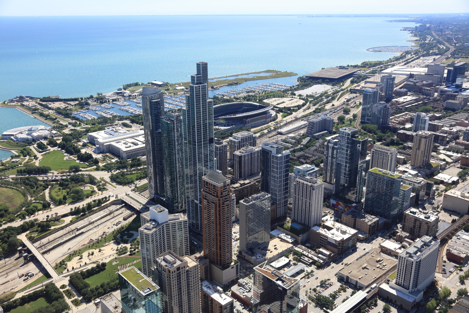 1235 South Prairie Avenue, Unit 2506 Chicago, IL 60605 - Photo 27 of 32 a city view